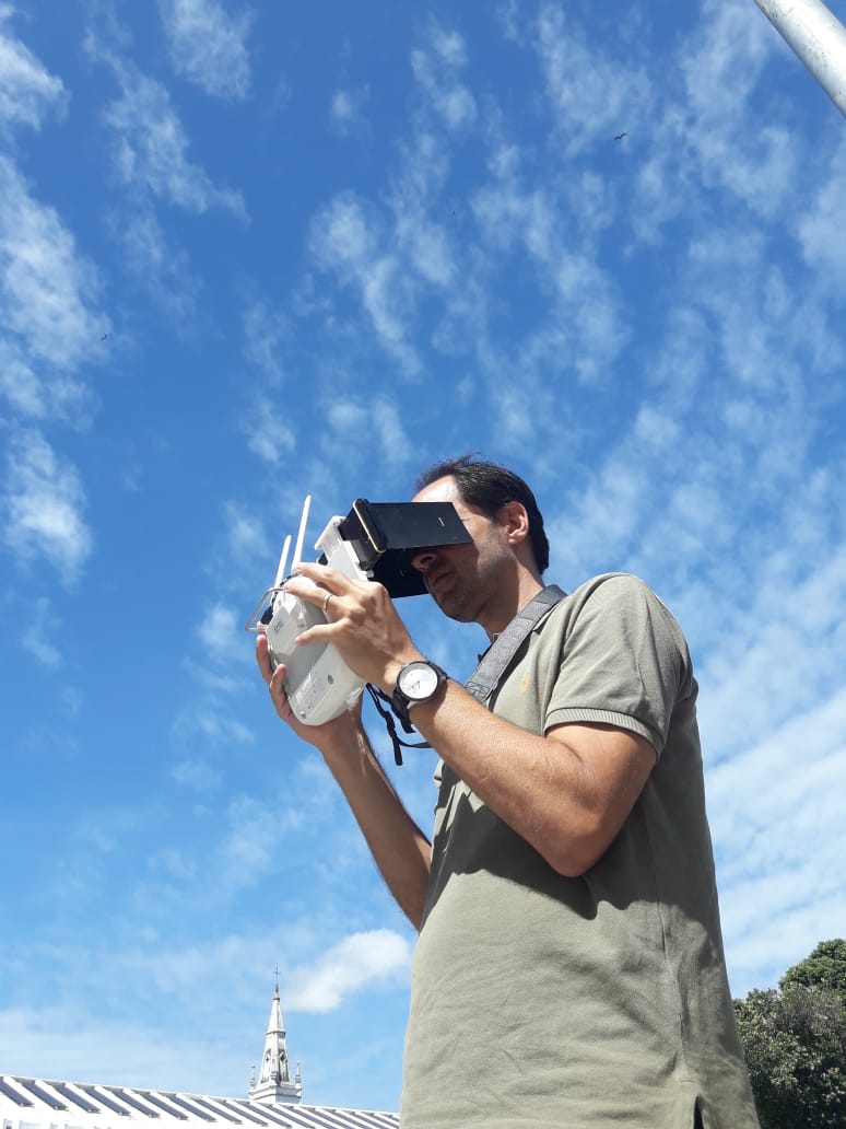 A Brazil Production Services FPV drone operator in action in São Paulo.