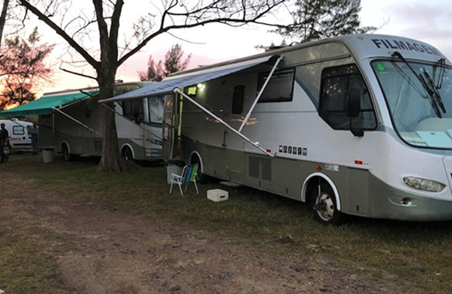 Motorhomes available for rental in Rio de Janeiro for cast and production needs.