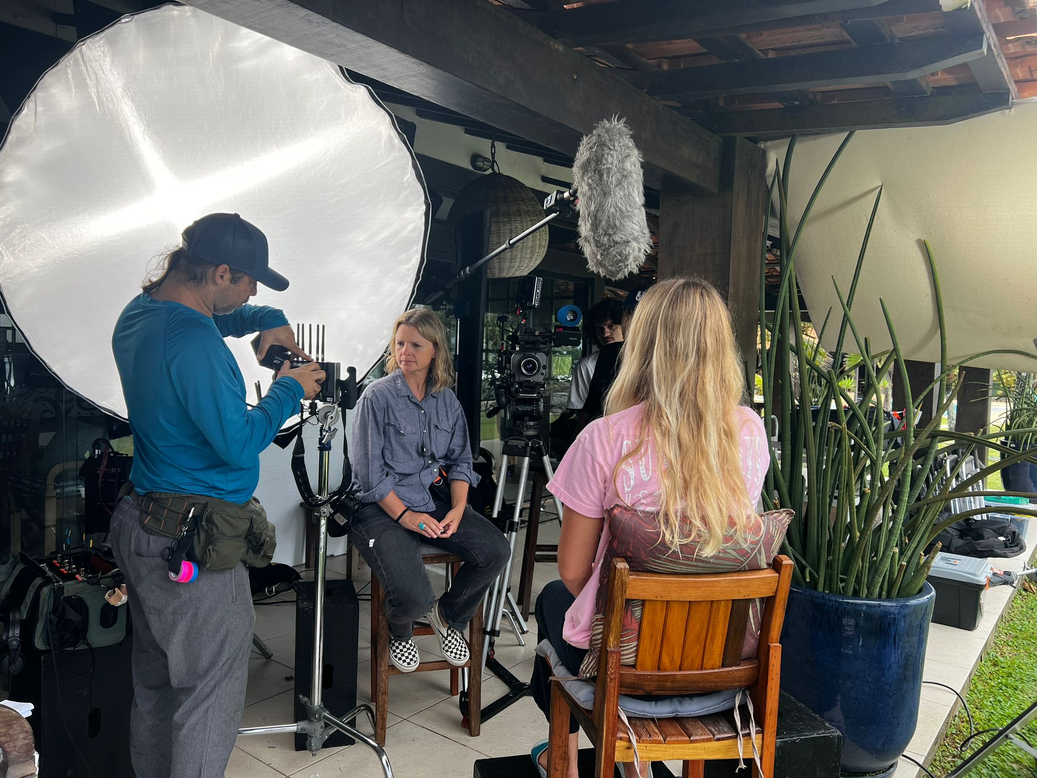An interview set up for the Amazon Prime show Surf Girls (Season 2), produced locally in Saquarema by Brazil Production Services.