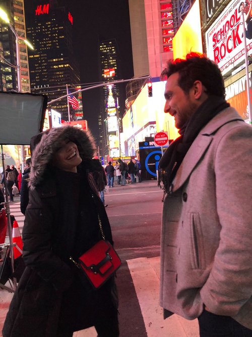 Filmagem para a novela Apocalipse na Times Square Nova York com Juliana Knust e Igor Rickli
